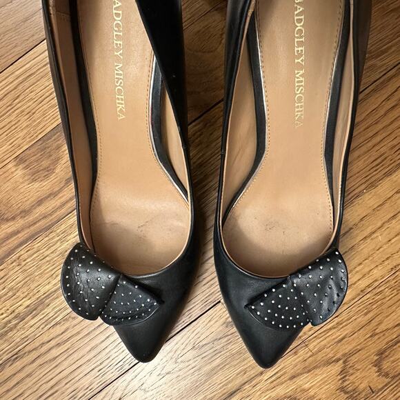 Badgley Mischka Black Stiletto Genuine Leather Peep Toe Pump - Picture 7 of 7
